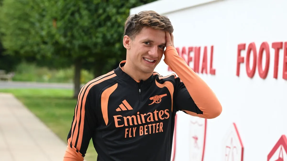 Abangers sa debut ni Christos Tzolis sa Arsenal pumutok na
