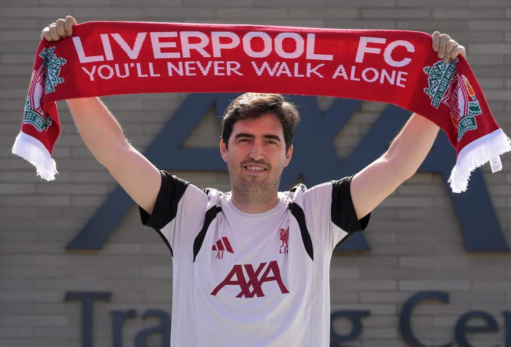 Bintang ng Liverpool at Oranje May Bagong Kautusan Bago ang Season