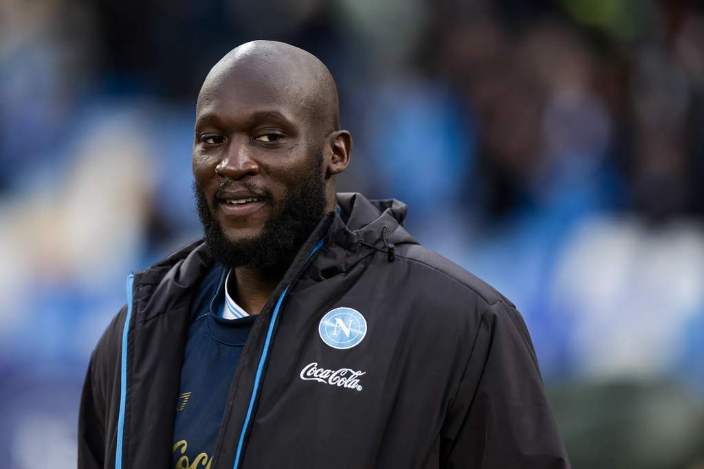 Romelu Lukaku habang naglalaro para sa Napoli