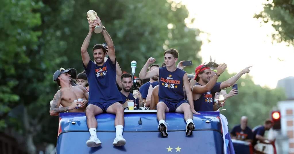 Parada ng kampeon sa World Cup na Espanya sa mga kalsada ng Madrid