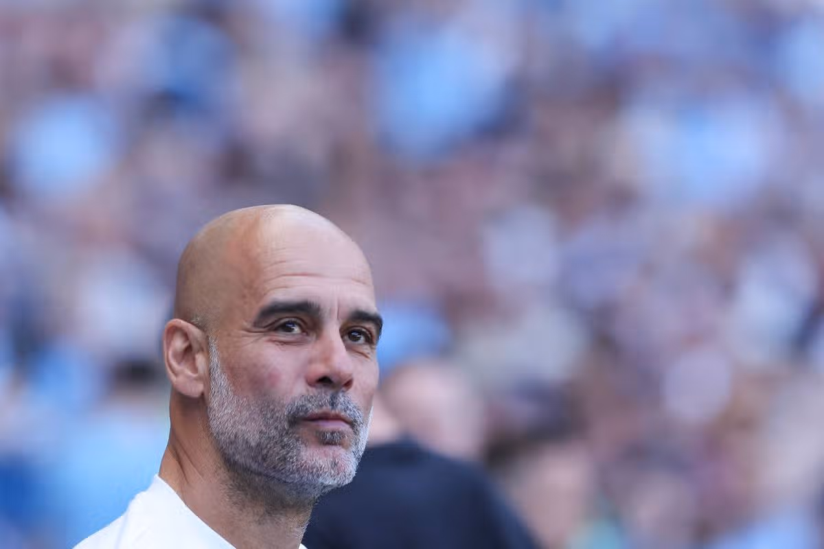 Si Pep Guardiola ay nakikipag-usap para sa posisyon bilang tagapagsanay ng Italya.